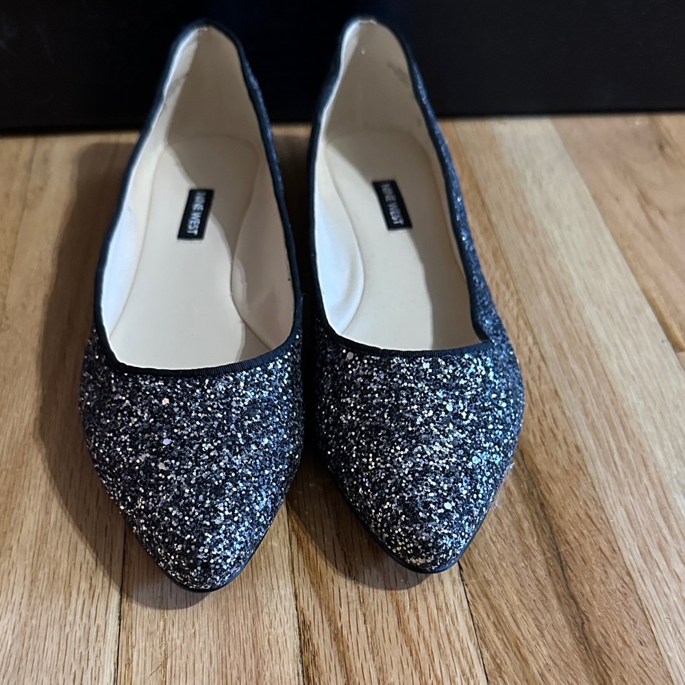Nine West Sparkling Black and Silver Flats